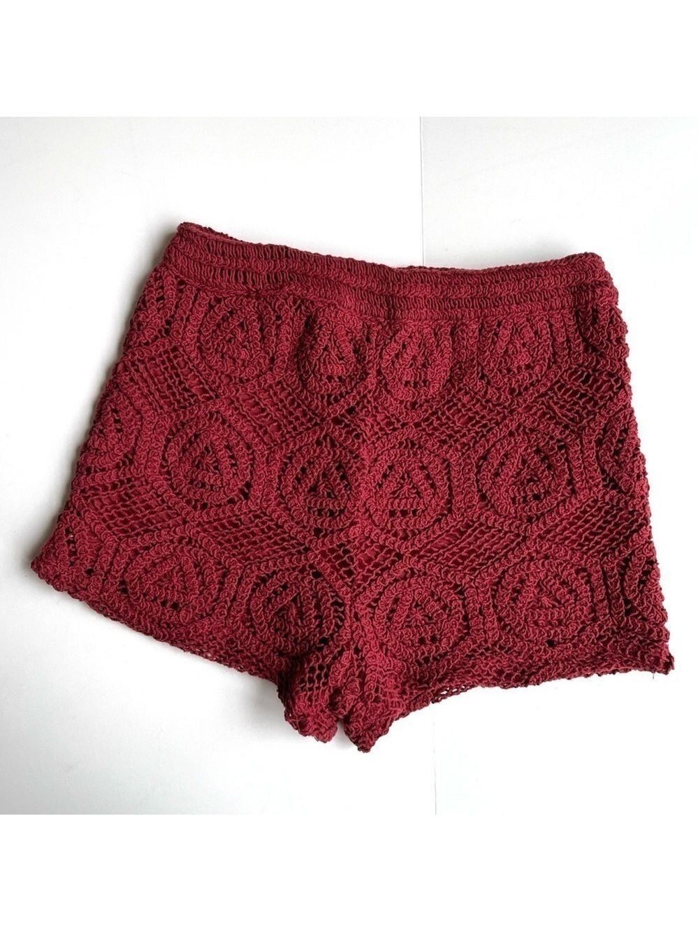 MAAC London Crochet Crop Top & Shorts Set - Picture 5 of 12